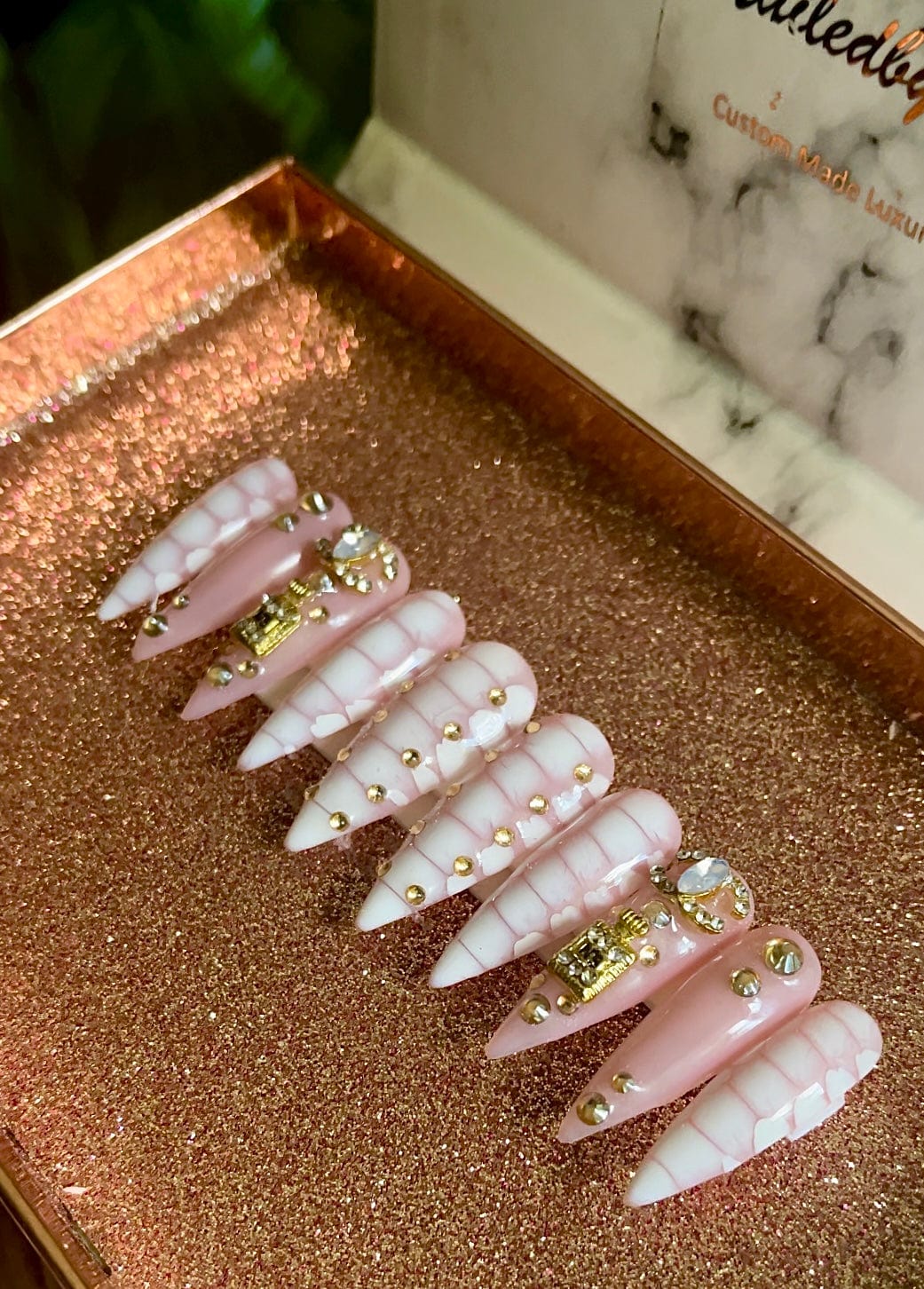 Acrylic Press on Nails Custom Press on Nails