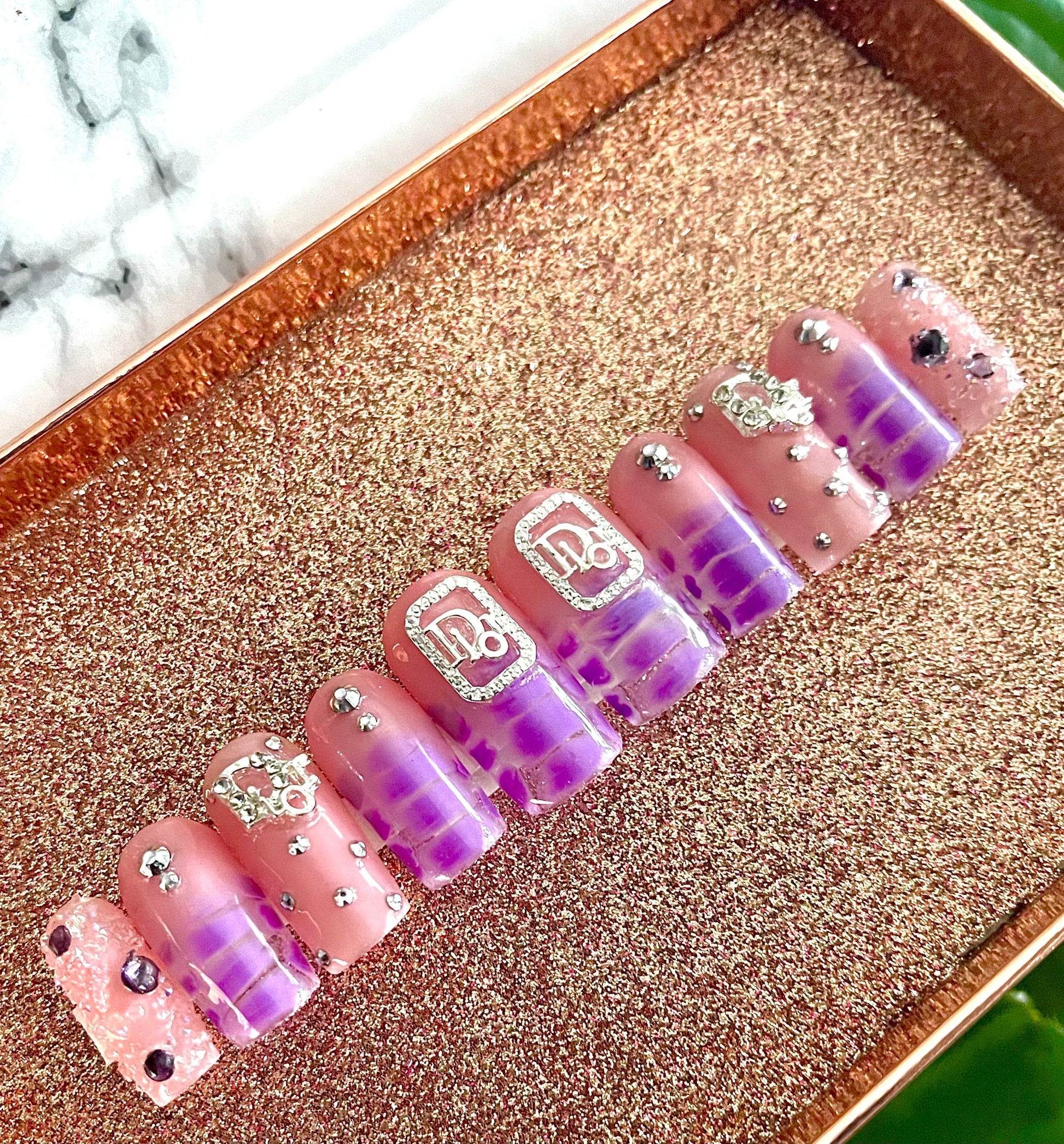 Acrylic Press on Nails Custom Press on Nails