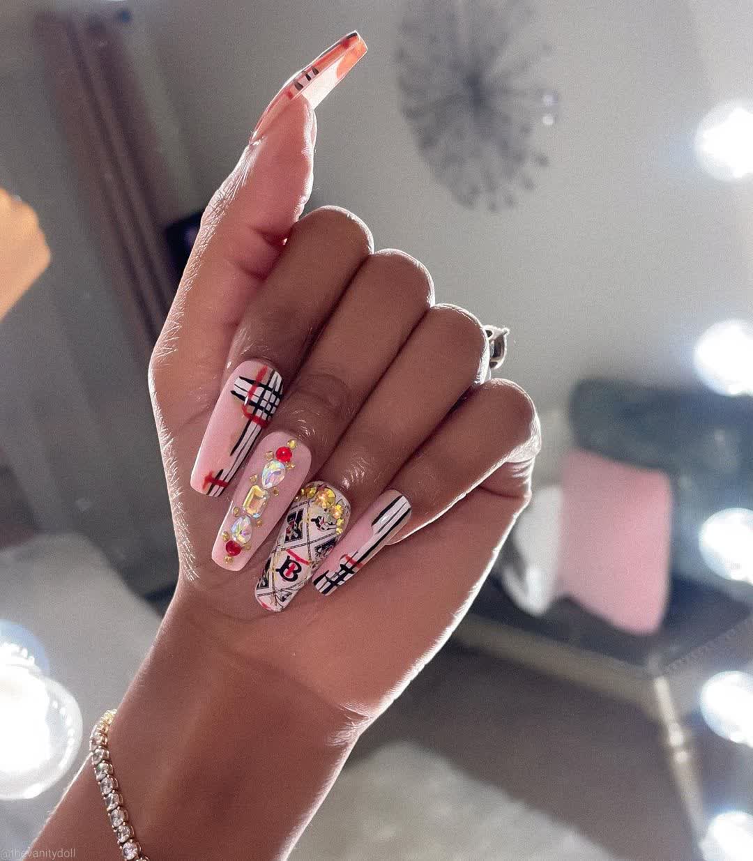 Acrylic Press on Nails Custom Press on Nails