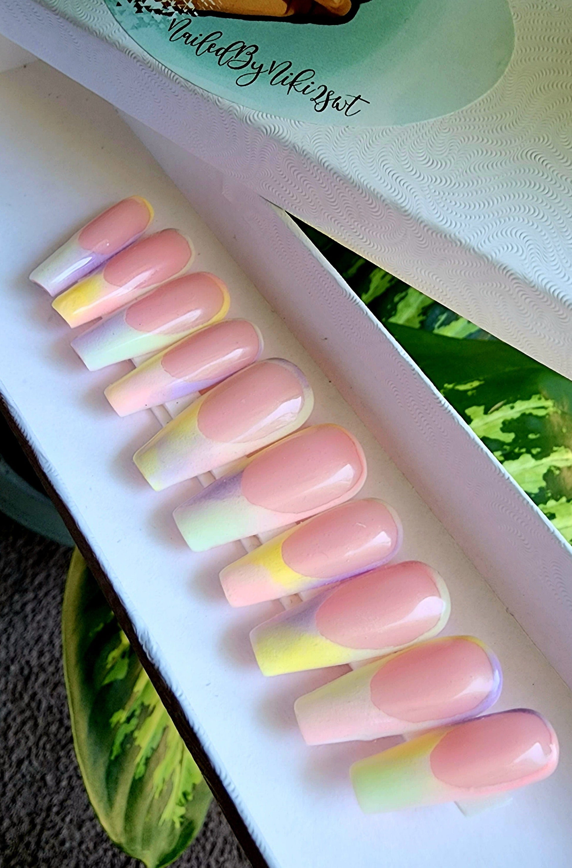 Acrylic Press on Nails Custom Press on Nails