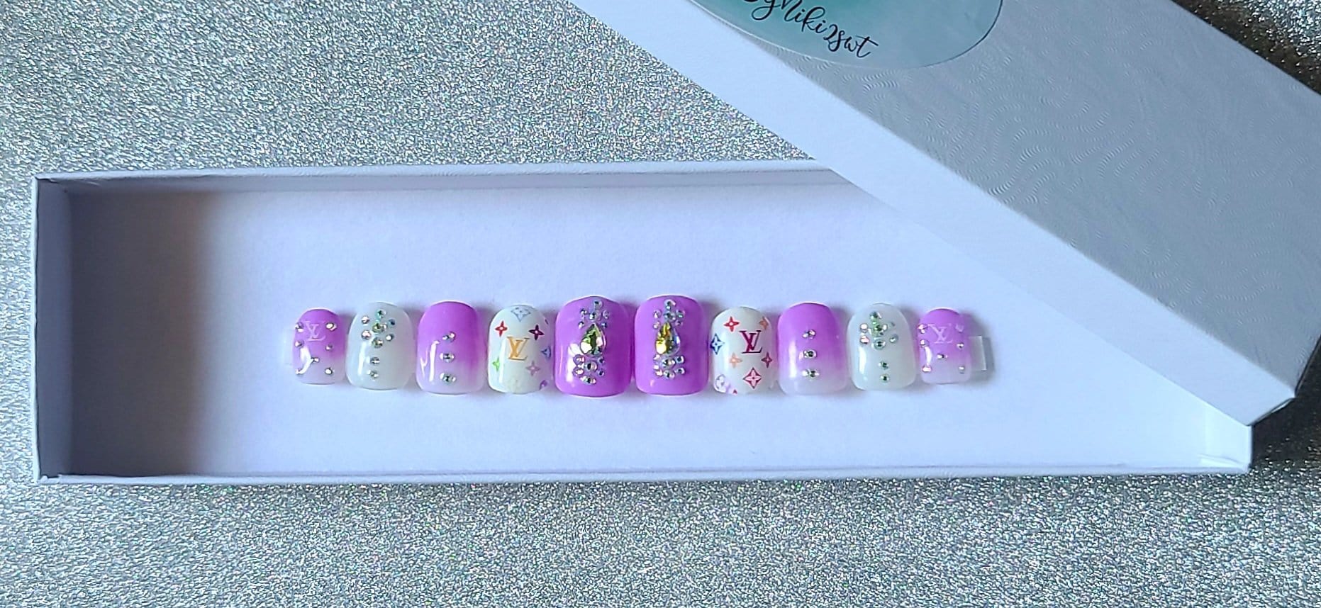 Acrylic Press on Nails Custom Press on Nails