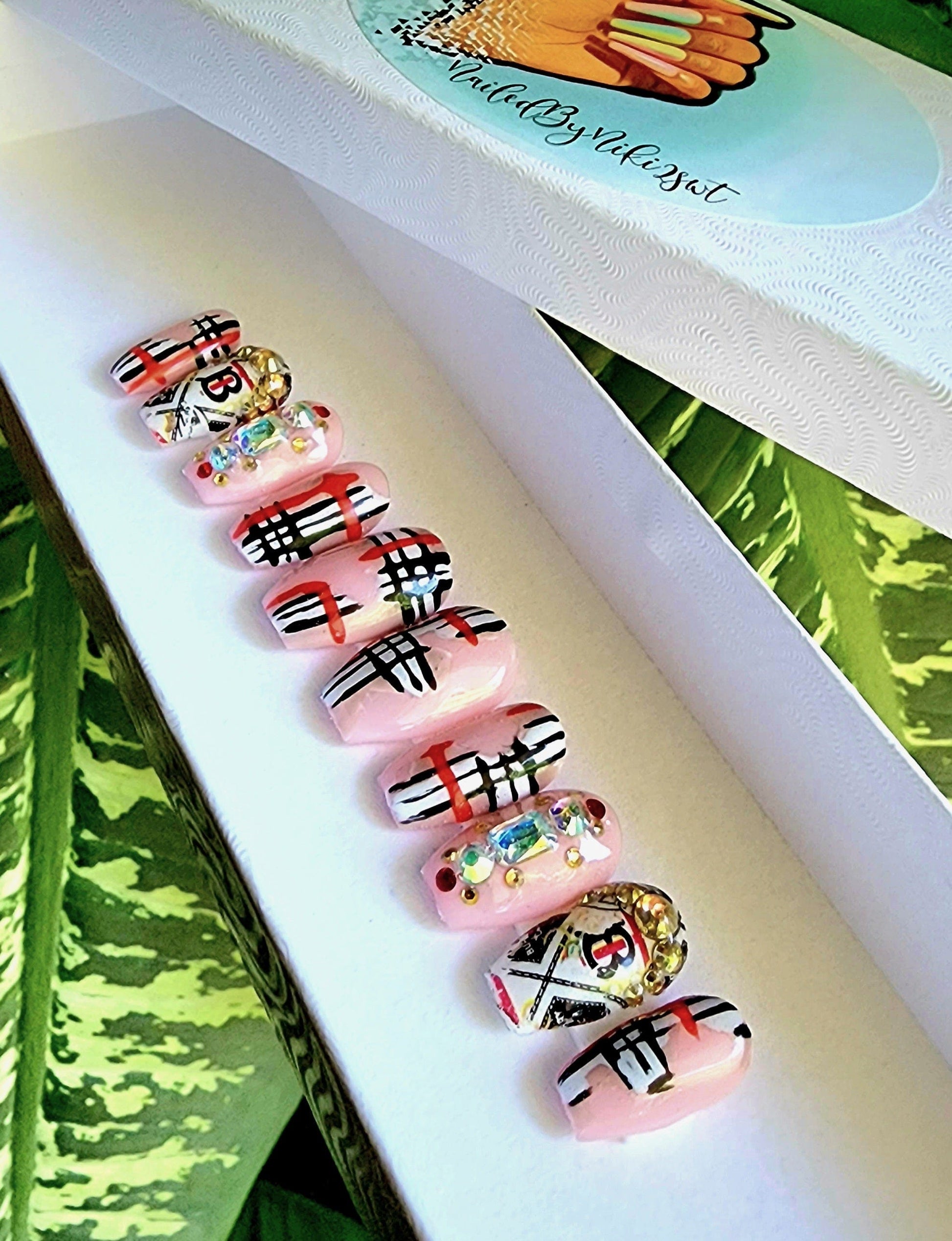 Acrylic Press on Nails Custom Press on Nails