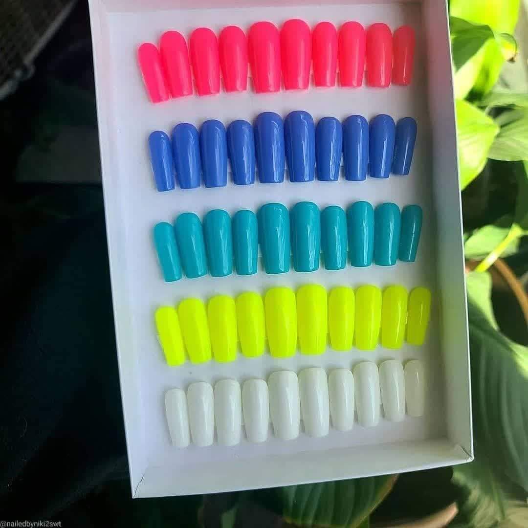 Acrylic Press on Nails Custom Press on Nails