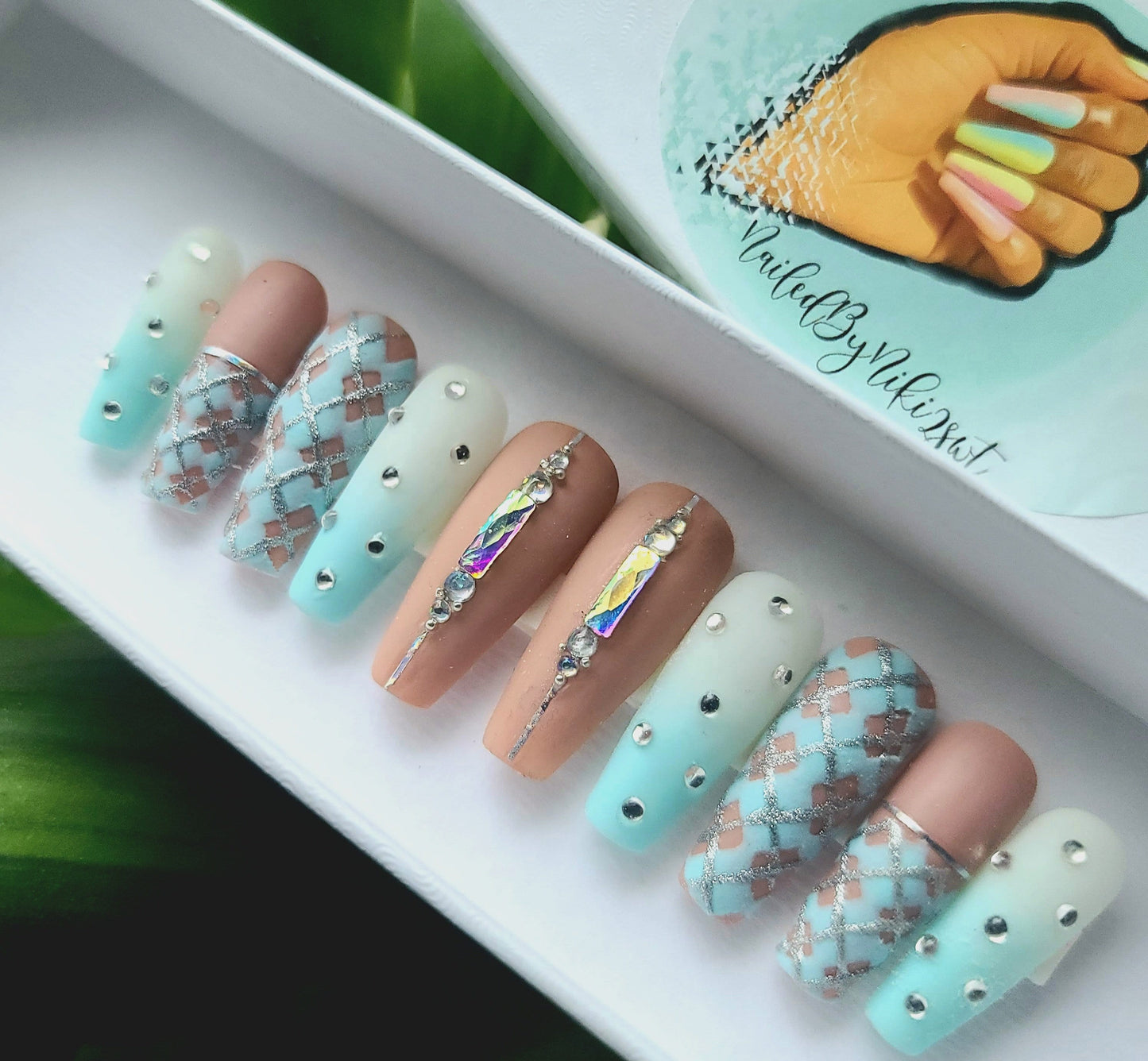 Acrylic Press on Nails Custom Press on Nails